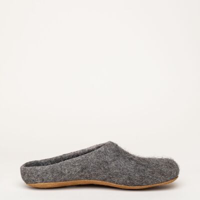 Magicfelt felt slippers AR 713 Tyrolean stone sheep (43-46)