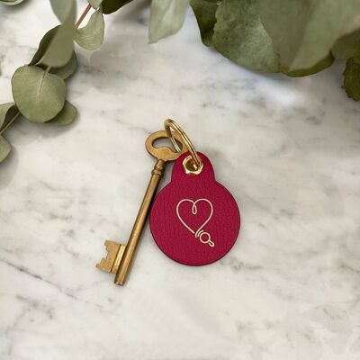 Heart key ring with raspberry pearl - Leather
