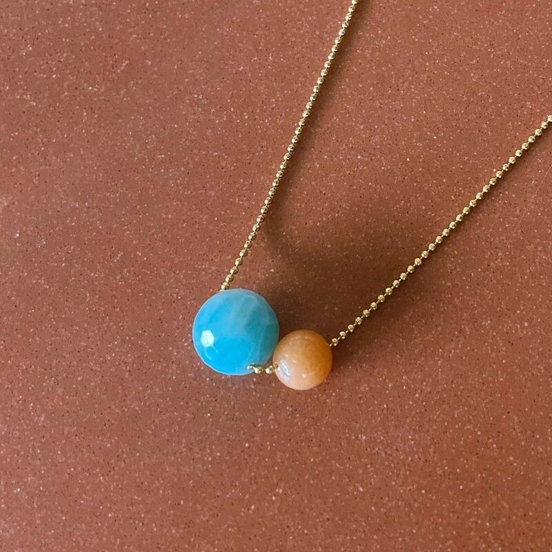 Collar de piedras preciosas amazonita y jade