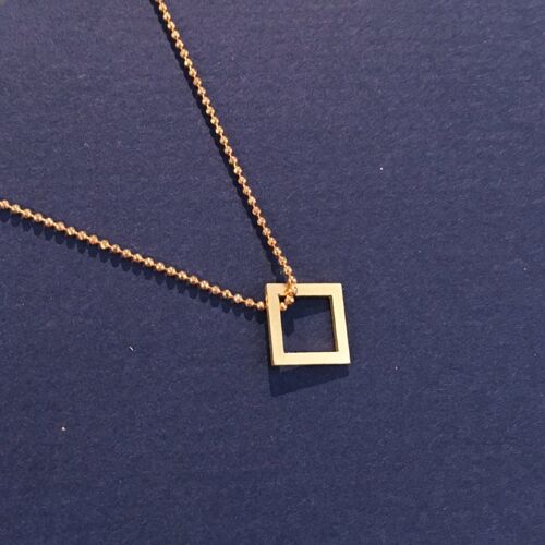 Square golden necklace