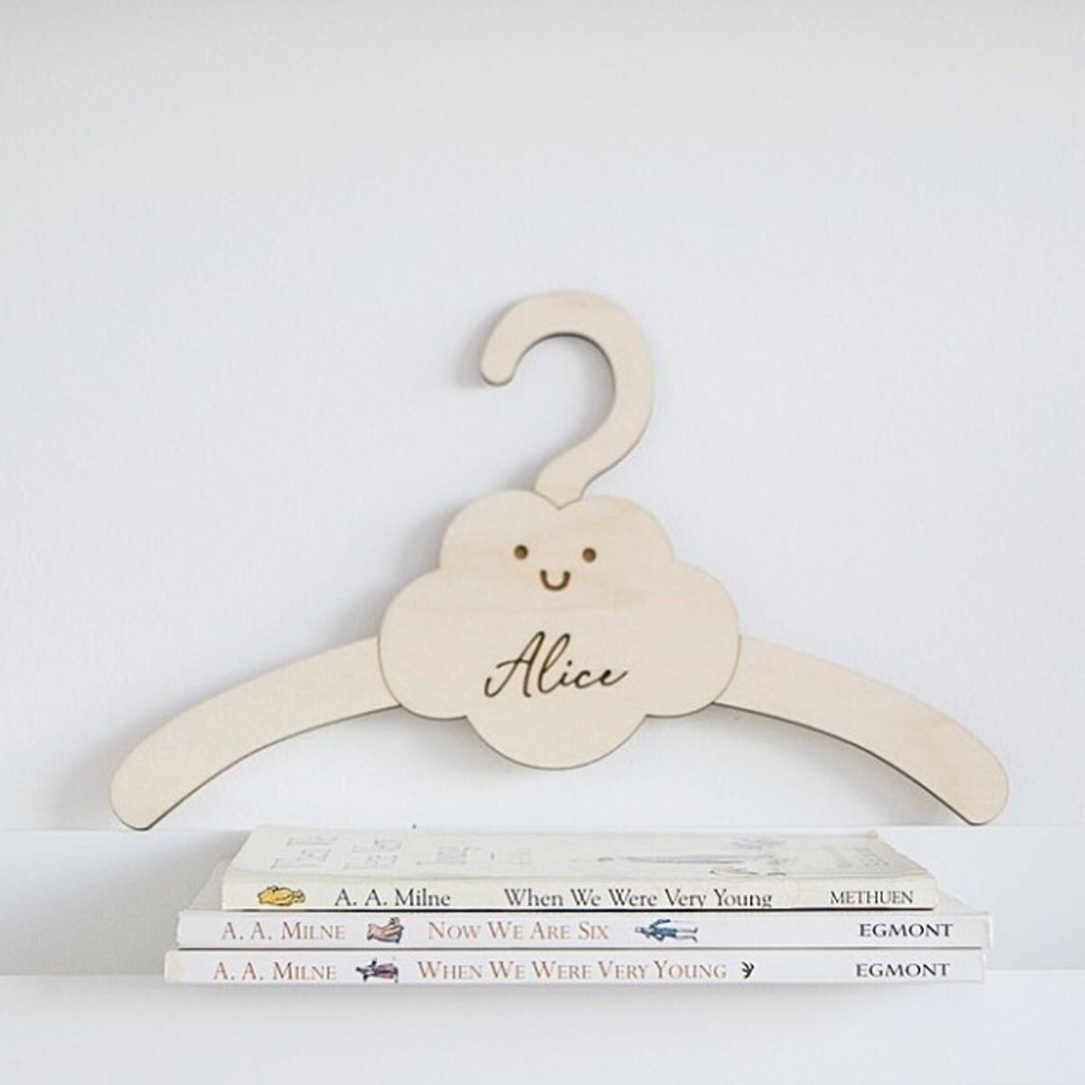 Little Cloud Kinderkleiderbügel aus Holz