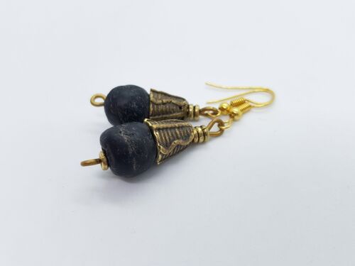Edle Perlen-Ohrringe aus Glas, Stein, Messing "Happy Marrakesch" - Schwarzer Tropfen