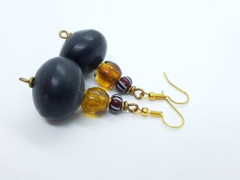 Boucles d'oreilles perles nobles en verre, pierre, laiton "Happy Marrakech" - Black Gold Sparkling 1