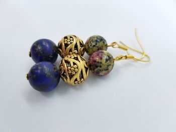 Boucles d'oreilles perles nobles en verre, pierre, laiton "Happy Marrakech" - trois perles 1