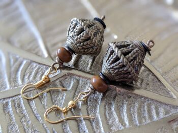 Boucles d'oreilles perles nobles en verre, pierre, laiton "Happy Marrakech" - boucles d'oreilles perle marron-laiton 1