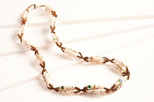 Kurze Halskette mit länglichen Papierperlen in Bündeln "Senta" - Helltöne