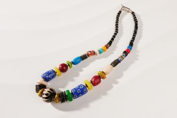 Collier de perles de verre colorées "Maiduguri" 2