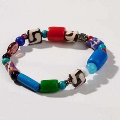 Pulsera de cuentas de vidrio de colores de comercio justo "Maiduguri"