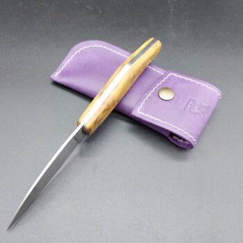 Rasoir Olivum en acier inoxydable. Manche en acier 2j et Olivier Centenaire - Etui cuir épaisseur 2 mm réalisé à la main dans nos ateliers.(Violet) 3