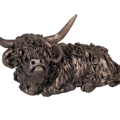 Dougal Seduto Highland Bull