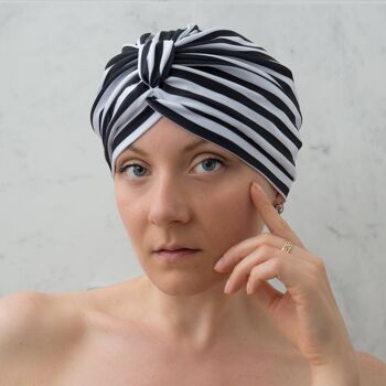 Turban de séchage noir à rayures 2