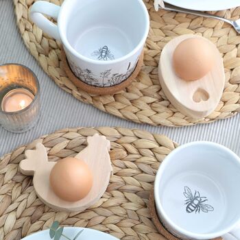 4 coquetiers en bois - décoration de Pâques de haute qualité - parfait pour le brunch et le petit-déjeuner - décoration de table pour Pâques - motif œuf de poule - set 1 2