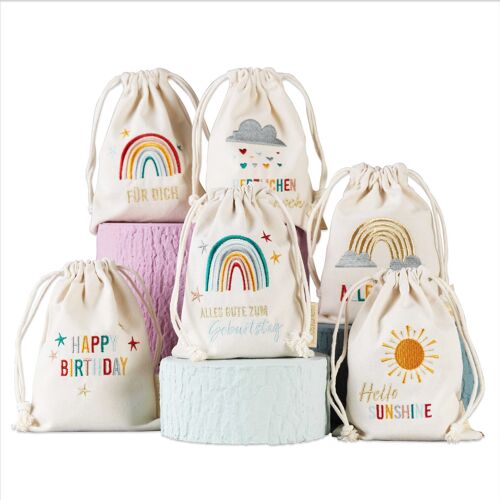 6 Geschenksäckchen zum Geburtstag - Regenbogen - aus Baumwolle - wunderschön und hochwertig bestickt - ideal zum Verpacken von Geschenken - Größe 13x8 cm  mit Zugband