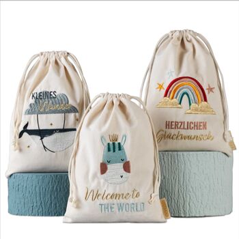 3 sacs cadeaux pour un anniversaire - pour une naissance - en coton - joliment brodés de haute qualité - idéal pour emballer des cadeaux - taille 20x30 cm avec cordon de serrage 1