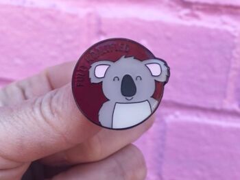Entièrement Koalified - Badge à épingle en émail Koala - Cadeau de fin d'études universitaires - Fermoir de verrouillage (6,00 £) 2