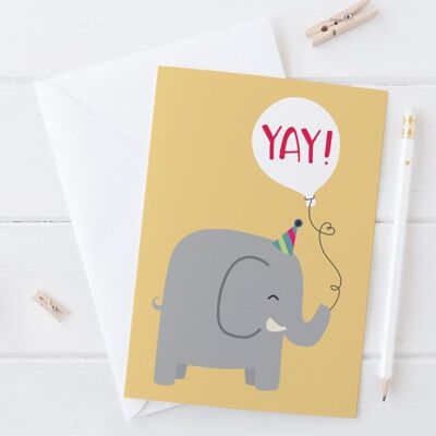 Éléphant mignon 'Yay !' Carte d'anniversaire - anniversaire d'éléphant - carte de joyeux anniversaire - célébration d'anniversaire - invitation à une fête - carte de voeux - Royaume-Uni