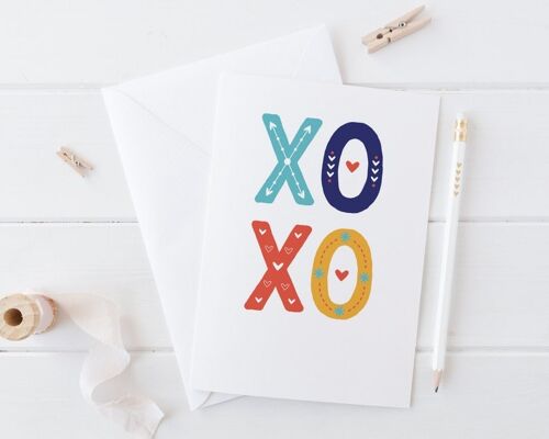 XOXO hugs and kisses Valentines / Anniversary / Love Card - card for boyfriend - valentine card - card for girlfriend - wink design