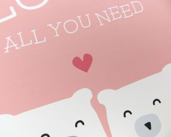 Cute Bear Love Print 'Love Is All You Need' - rose - rose - Impression personnalisée - cadeau d'anniversaire - impression de mariage - valentines - 7 couleurs - Impression montée (24,95 £) Bleu foncé 2