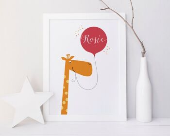 Impression de girafe pour enfants - impression personnalisée - décor de pépinière - cadeau de bébé fille - cadeau de baptême - art personnalisé - décor d'enfants - Royaume-Uni - Impression A4 non montée (18,00 £) 1