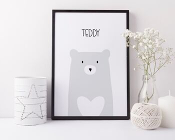 Impression de pépinière d'ours - affiche d'ours mignon - nouveau cadeau de bébé - pépinière scandi - art mural de pépinière - cadeau de nouveau-né - cadeau de baptême - photo d'ours - impression encadrée noire (60,00 £) 1