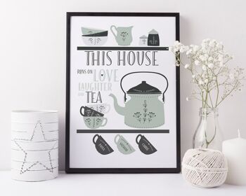 Scandi Teapot Family Tea Print - Impression familiale personnalisée - cadeau de pendaison de crémaillère - nouveau cadeau à la maison - impression d'art de thé - cadeau pour maman - amateur de thé - Impression A4 non montée (18,00 £) Sable - 3 tasses 3