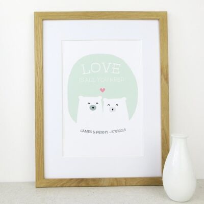 Cute Bear Love Print 'Love Is All You Need' - verde menta - Impresión personalizada - regalo de aniversario - impresión de boda - San Valentín - 7 colores - Impresión A4 sin montar (£ 17.95) Azul oscuro