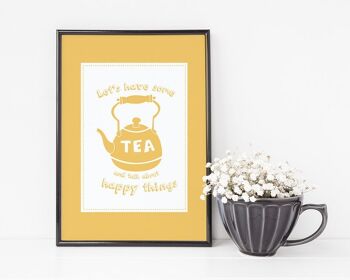 Happy Tea Kitchen Print - « Prenons du thé et parlons de choses heureuses » - décor de cuisine - cadeau d'amitié - cadeau de pendaison de crémaillère - Royaume-Uni - Impression montée (25,00 £) 1