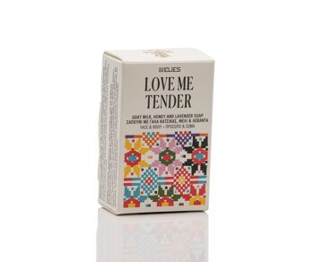 LOVE ME TENDER savon au lait de chèvre, miel et lavande PROCÉDÉ À FROID pour le visage et le corps 1