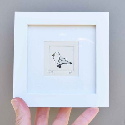 Mouette tridactyle - mini collagraphie imprimée dans un cadre blanc