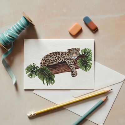 Cartolina d'auguri sostenibile dell'acquerello del leopardo tropicale