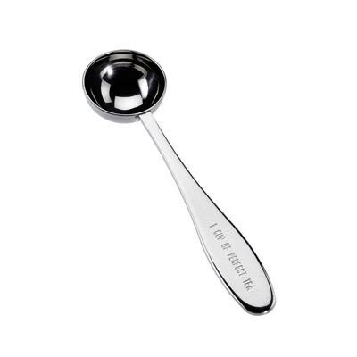 Cucchiaio Una tazza di tè perfetto