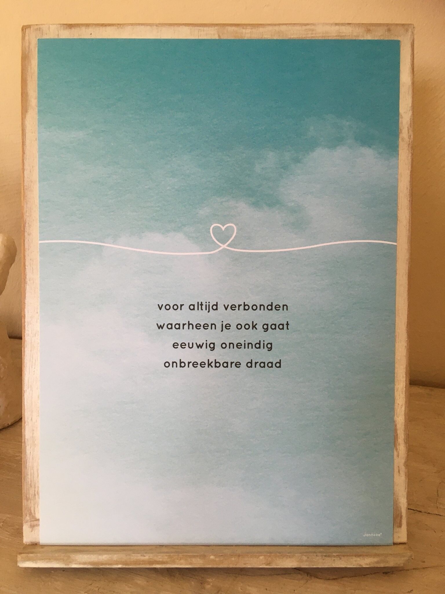 Wall Phrases - Connected Forever...