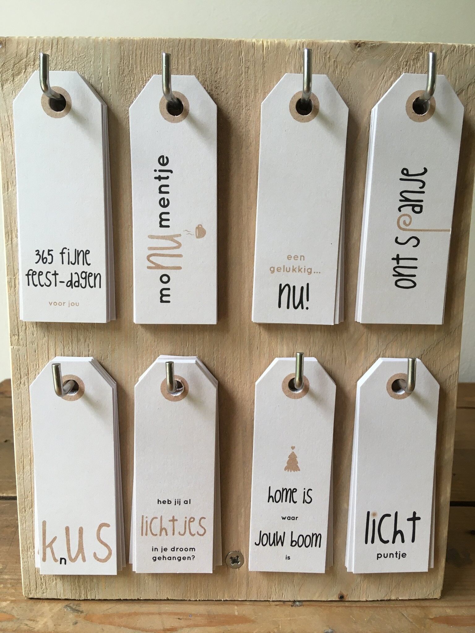 Display mit 160 (8 x 20) Decorators Serie Weihnachten