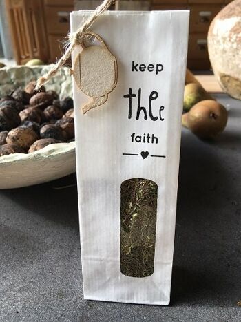 Keep THEe Faith - avec du thé biologique «sans respiration»