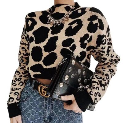 Maglia con stampa leopardata