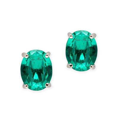 Oval Medium Green Stud