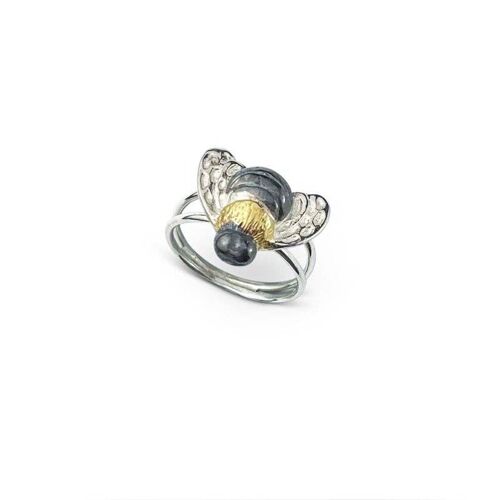 Honeybee Ring