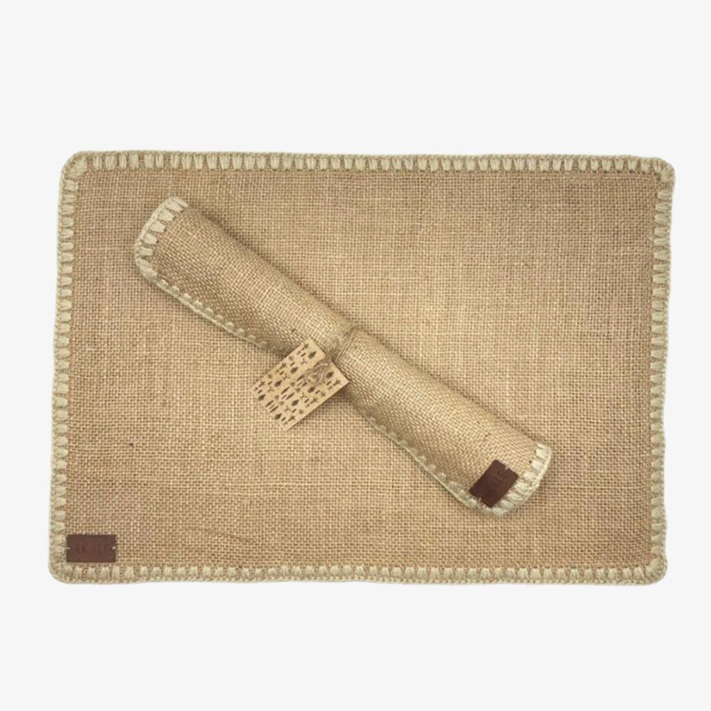 Handgefertigtes Tischset aus Sackleinen und Baumwolle