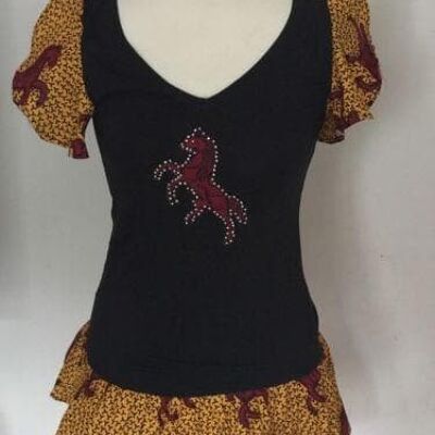 T-shirt nera Ankara Peplum Jersey Tees 4 donne con maniche corte