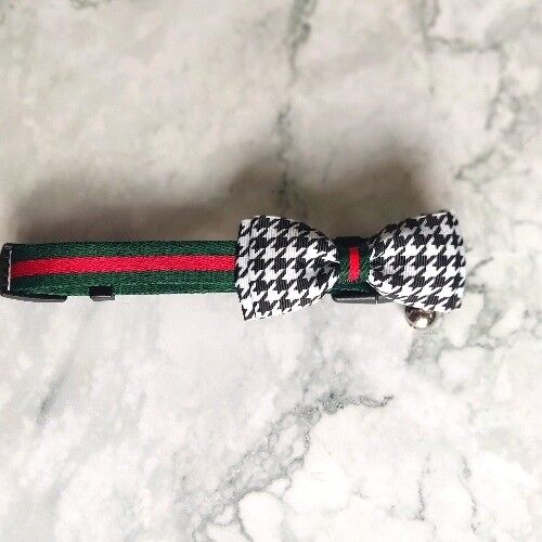 Honey Bunny Designer Dog Bow Tie Collar  onochrome