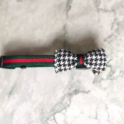 Honey Bunny Designer Dog Bow Tie Collar onocromo