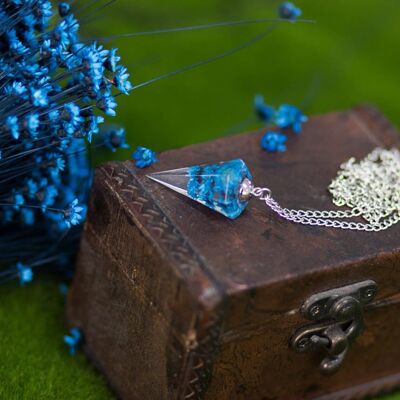 Flowers pendulum necklace crystal jewelry Crystal Resin Pendant Real Flower Jewelry resin necklace modern pressed flower jewelry