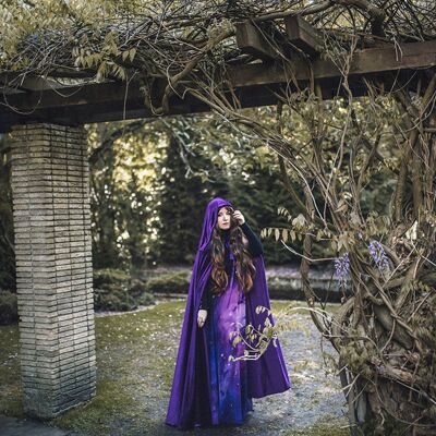 Capa elástica de terciopelo púrpura, capa de terciopelo, capa de disfraz, capa de fantasía de cuento de hadas en violeta, capa de bruja de brujería Medieval larp