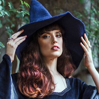 Sombrero de bruja azul mago lana magica Felt witchy dark academia__