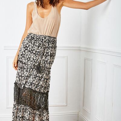 Beige, airy and pleated star print skirt with bells-adorned cord