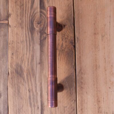 Maniglione rustico in rame - barra a T (corpo spesso) invecchiato - centri dei fori 160 mm