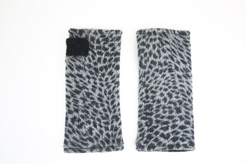 Animal Print Handwarmers Charcoal