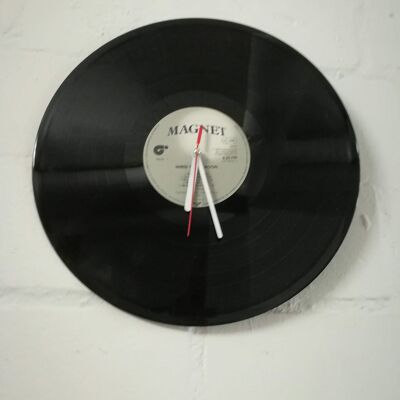 Wanduhr aus Vinyl Schallplattenuhr Klassisches Motiv