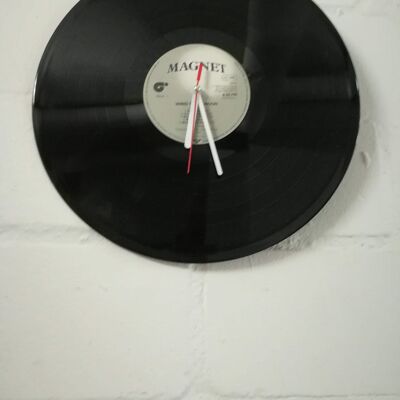 Wanduhr aus Vinyl Schallplattenuhr Klassisches Motiv