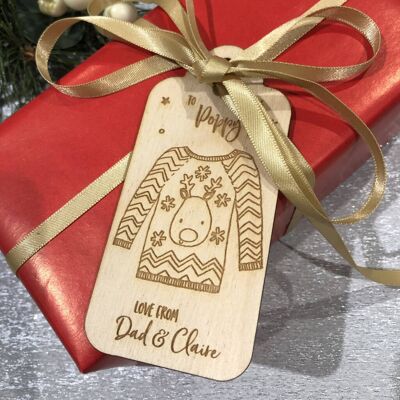 Personalisierte Weihnachtspullover Geschenkanhänger aus Holz